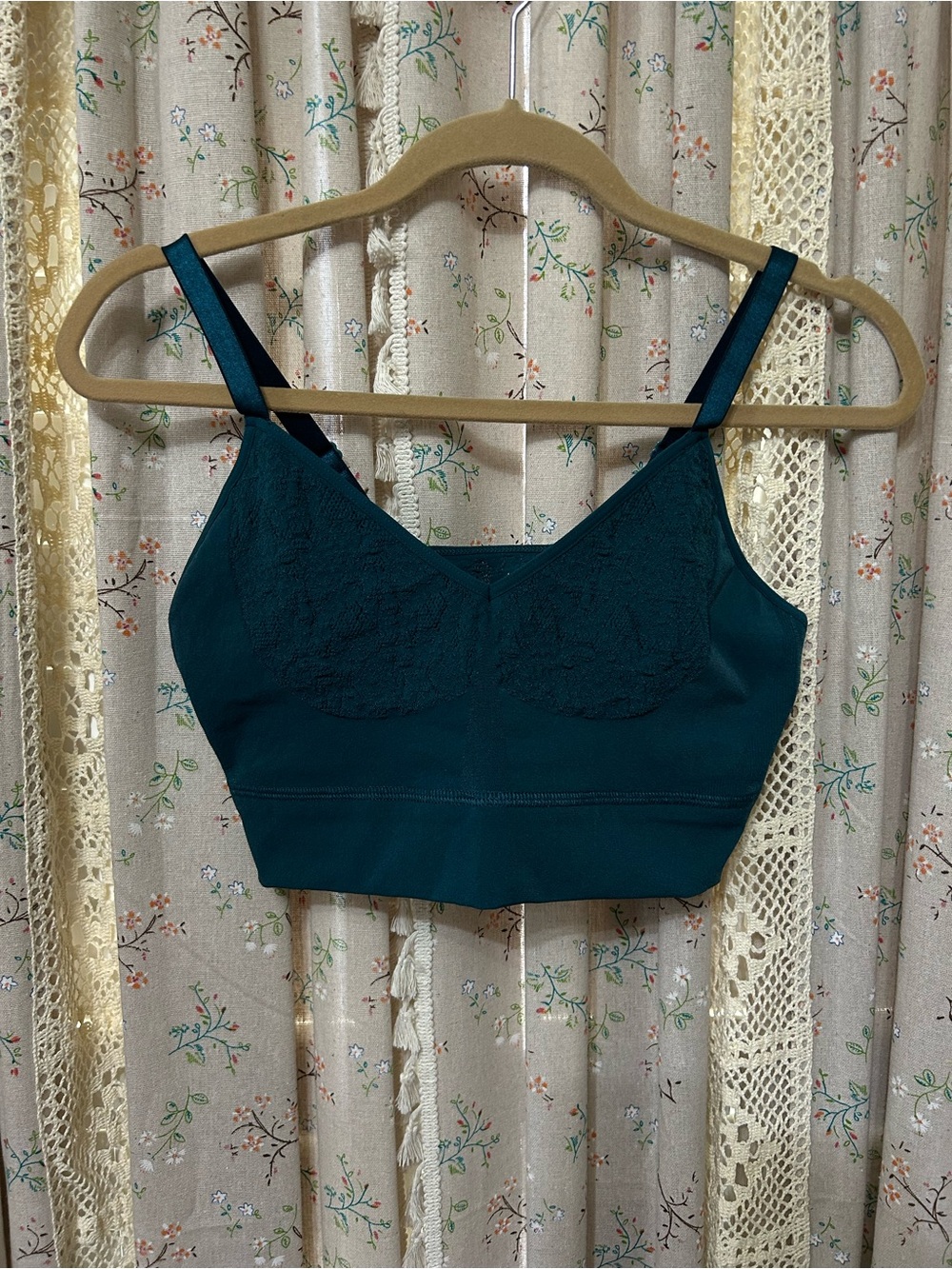 MINDD Lace Detail Wireless Bralette Teal Size 4 NWOT